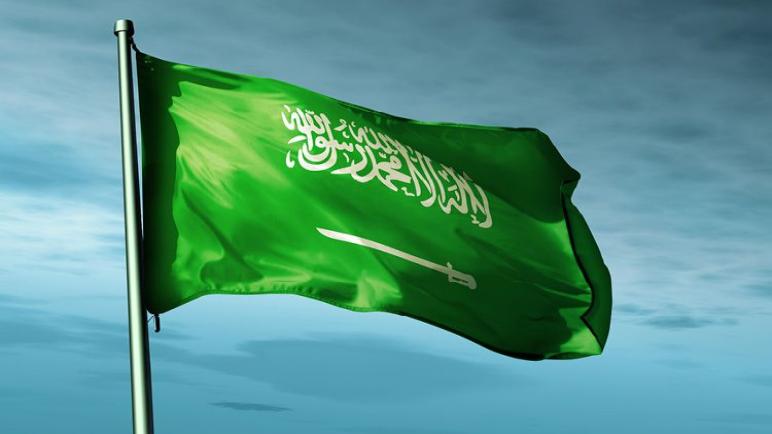 من كتب كلمات النشيد الوطني السعودي؟