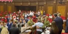 مشاجرة بالأيدي بين أعضاء البرلمان في أرمينيا