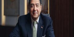 من هو هشام عز العرب البنك التجاري الدولي؟