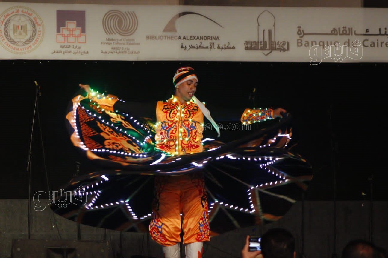 d045841ce6.jpg